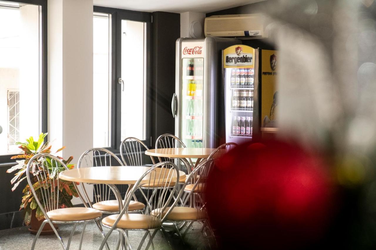 Hotel Casa Gabriela Bukareszt Zewnętrze zdjęcie