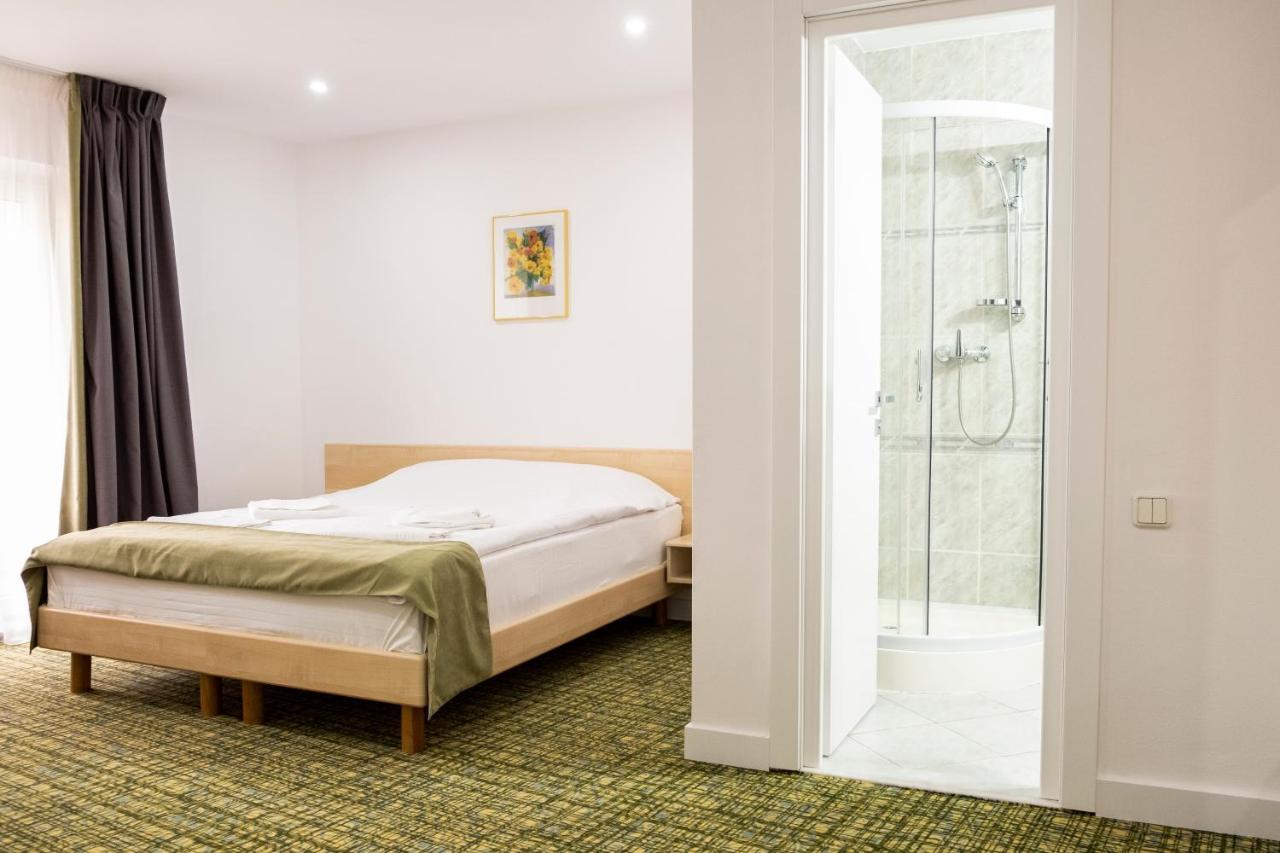 Hotel Casa Gabriela Bukareszt Zewnętrze zdjęcie