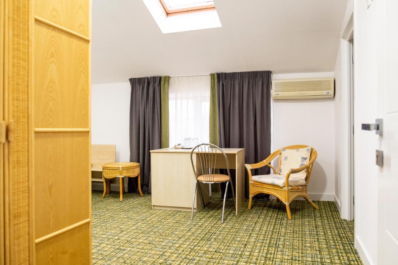 Hotel Casa Gabriela Bukareszt Zewnętrze zdjęcie