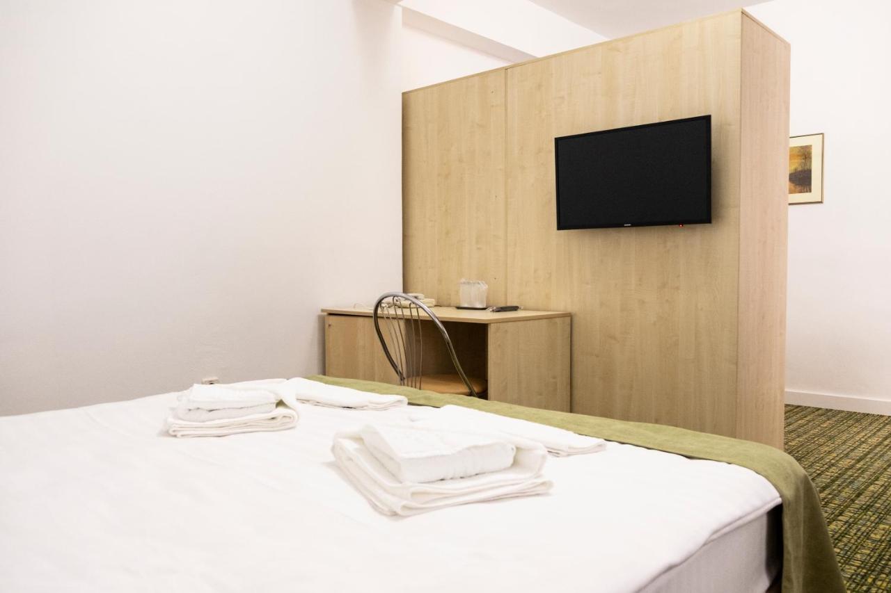 Hotel Casa Gabriela Bukareszt Zewnętrze zdjęcie