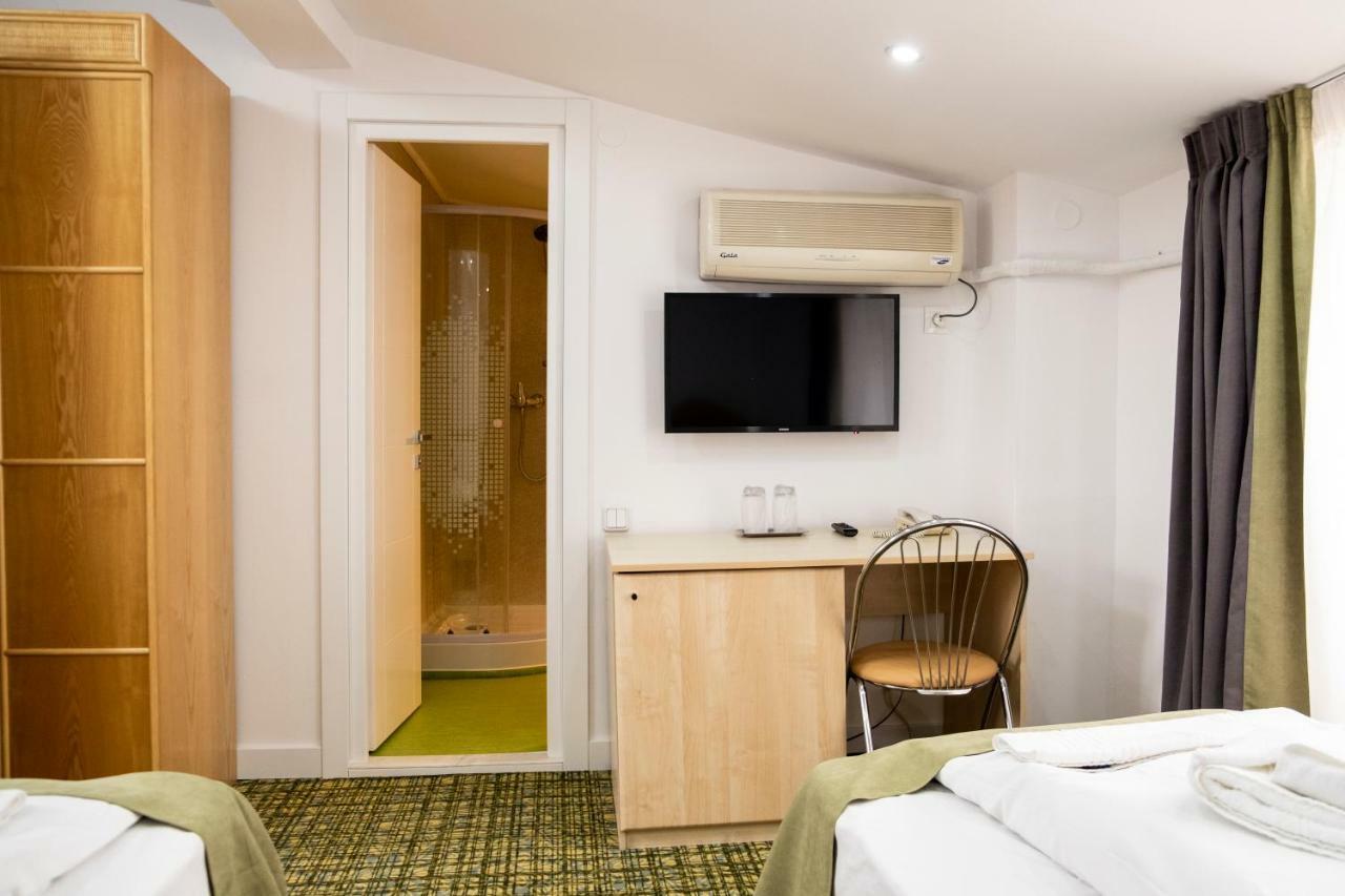 Hotel Casa Gabriela Bukareszt Zewnętrze zdjęcie